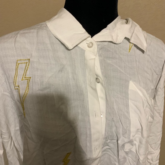 Torrid-DROP SHOULDER BUTTON-FRONT TOP - LIGHTNING WHITE - Picture 8 of 14